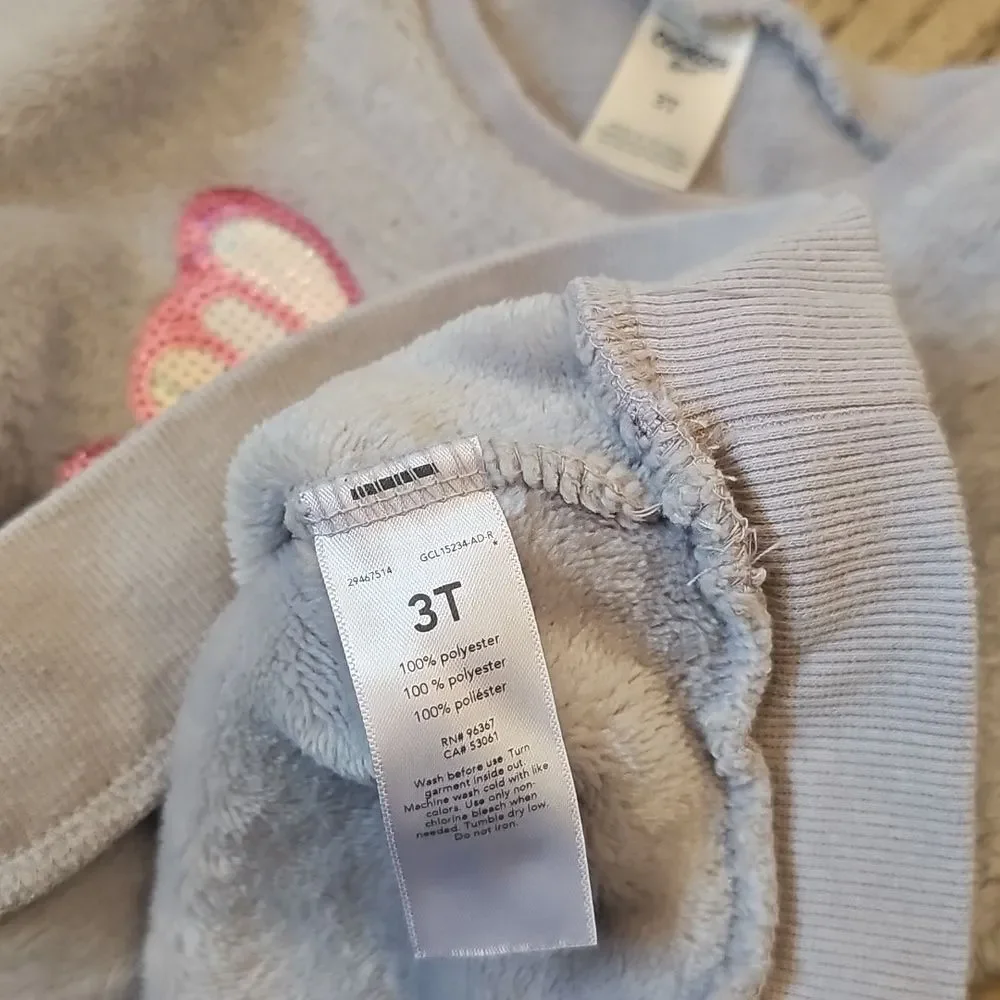 3T OshKosh B'gosh Gray Fuzzy Top with Pink Butterfly